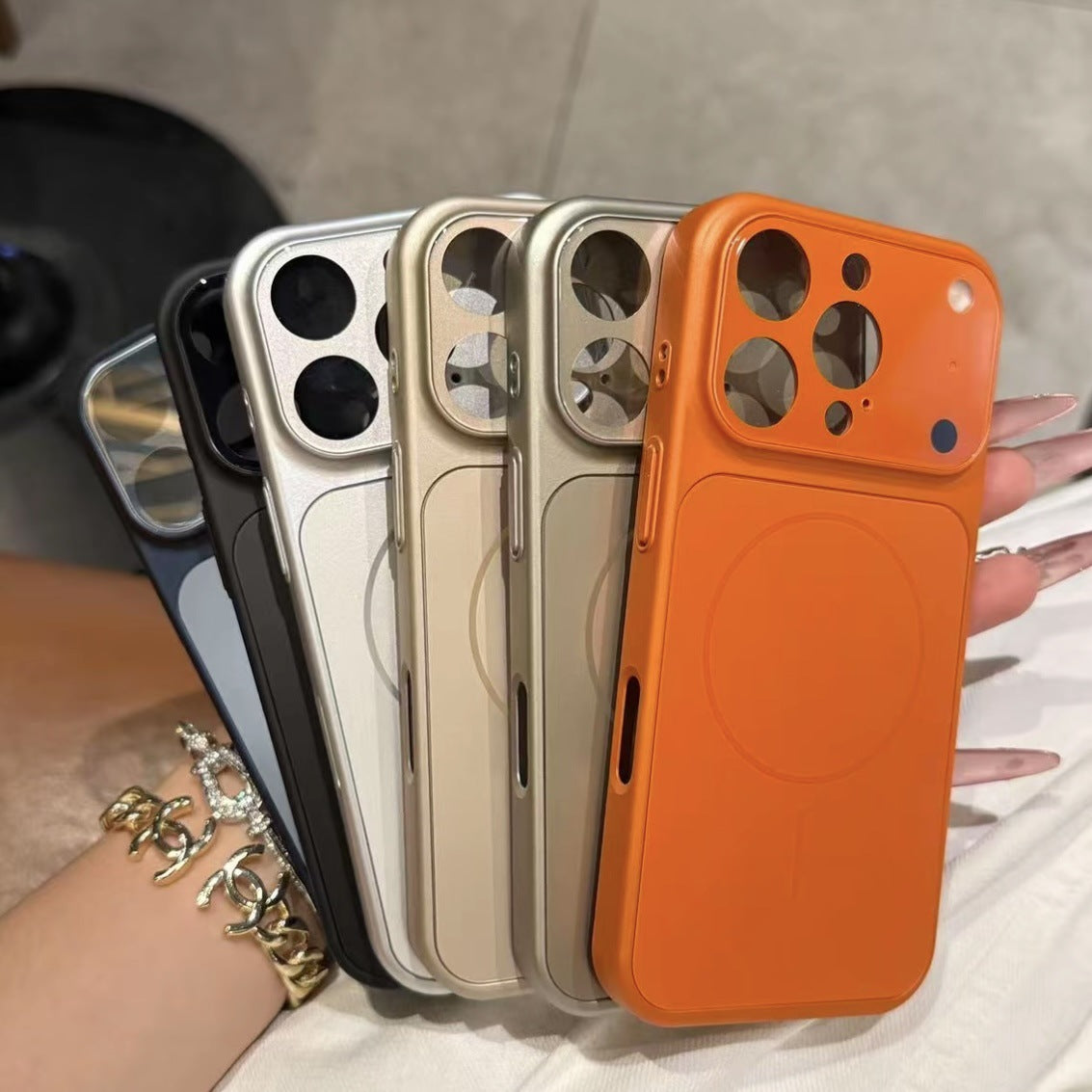 iPhone Magnetic Case – Nano Frosted Glass MagSafe Cover