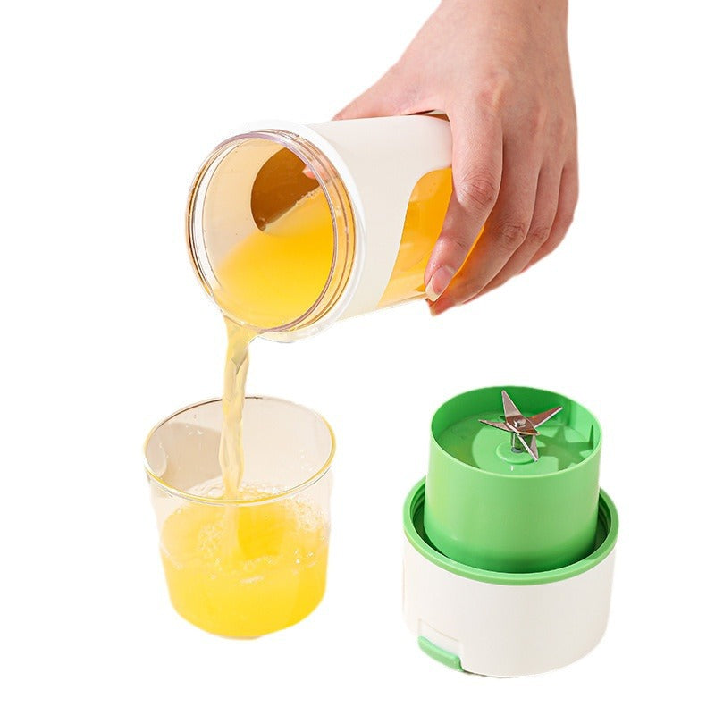 Mini USB Juicer Blender – Rechargeable Fruit Mixer & Squeezer